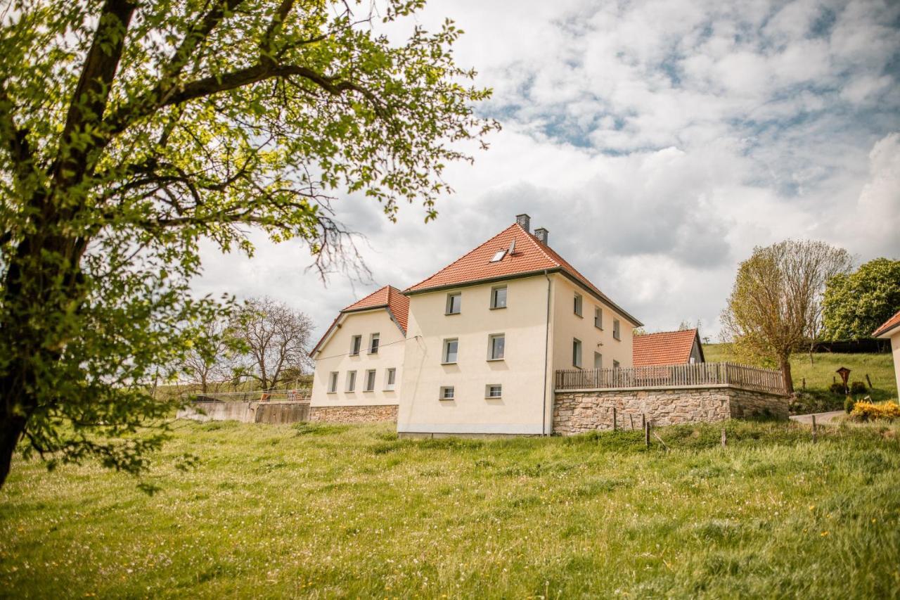 Ferienwohnungen Finkengrund Bueren  Bagian luar foto